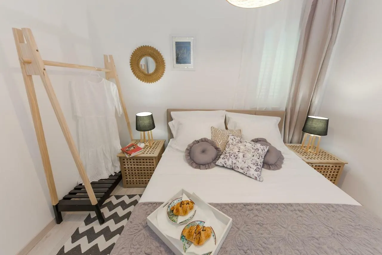 Apartment Lara Trogir